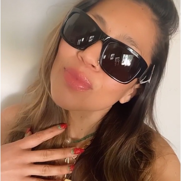 CELINE Black Sunglasses - Picture 5 of 12